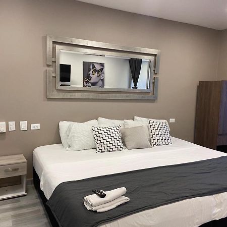 Aparta Estudio En El Edificio Bahia 79 Apartasuites Cartagena ภายนอก รูปภาพ